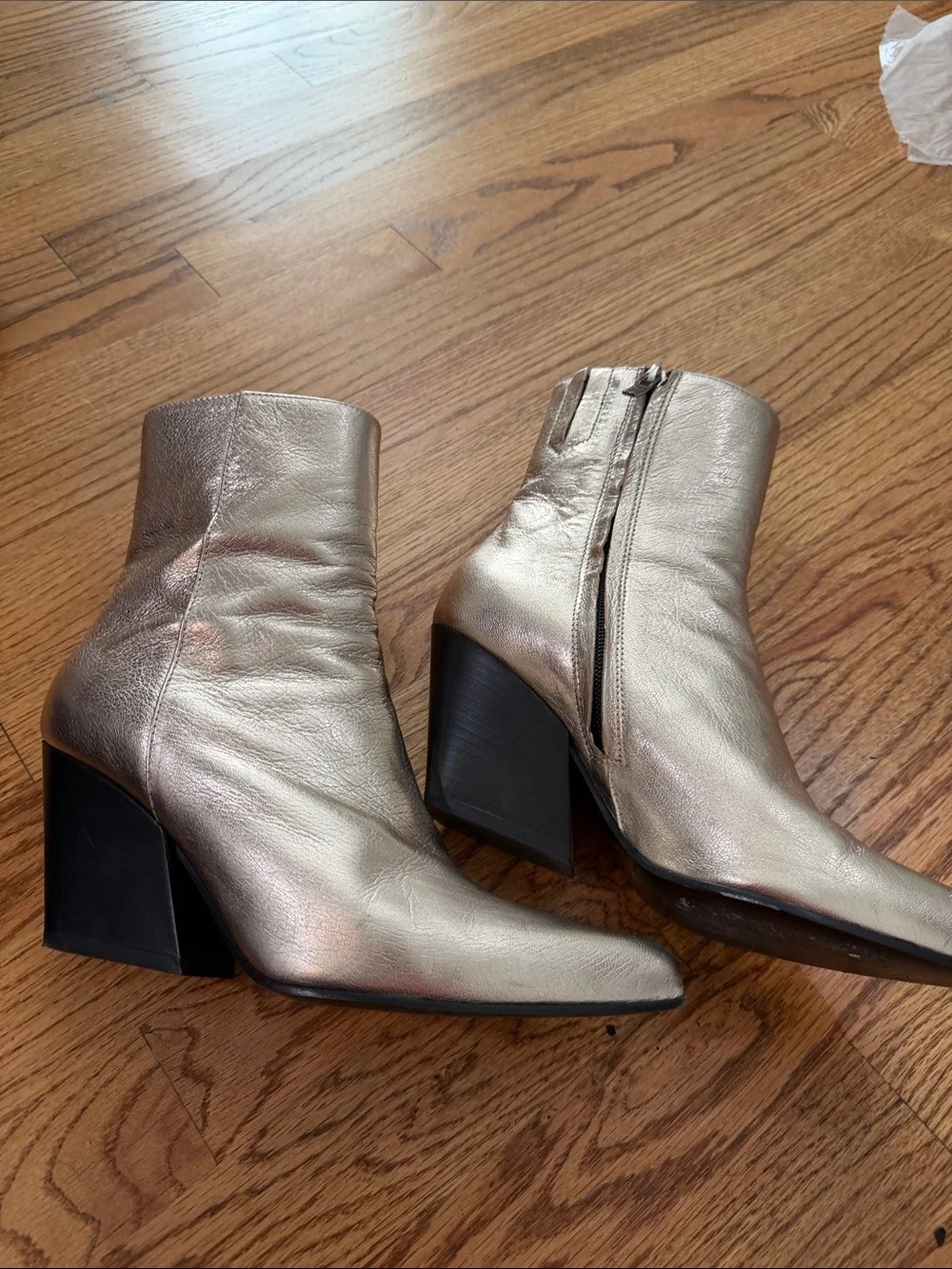 Barbara Bui Metallic GOLD Pointed-Toe Ankle Boots leather size 9